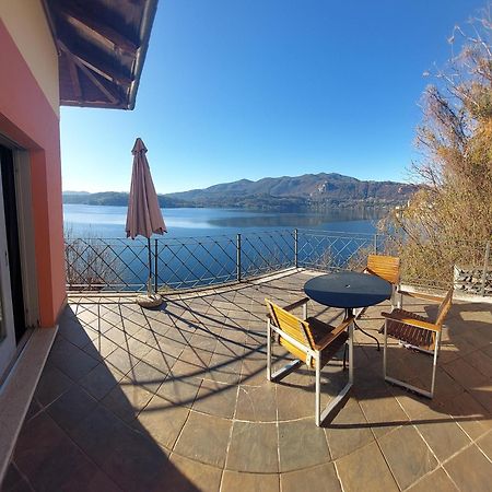 Casa Sul Lago Orta Орта-Сан-Джулио Экстерьер фото