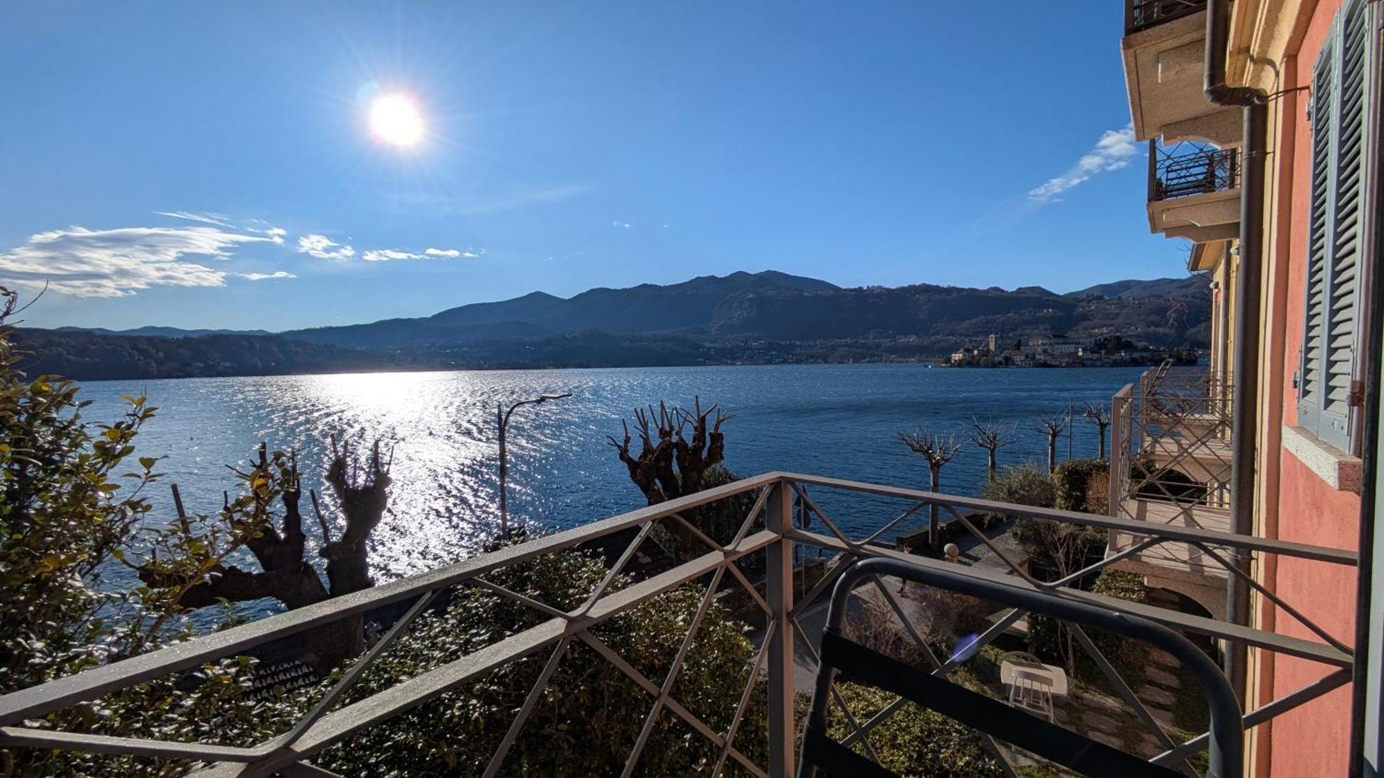 Casa Sul Lago Orta Орта-Сан-Джулио Экстерьер фото